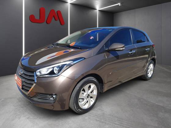 HYUNDAI HB20 1.6 PREMIUM 16V FLEX 4P AUTOMÁTICO HYUNDAI HB20 1.6 PREMIUM 16V FLEX 4P AUTOMÁTICO